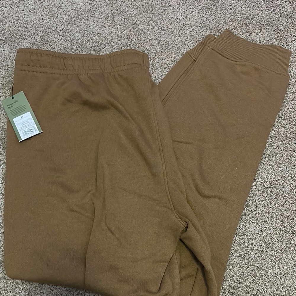 Goodfellow & Co Brown Sweatpants Joggers Casual